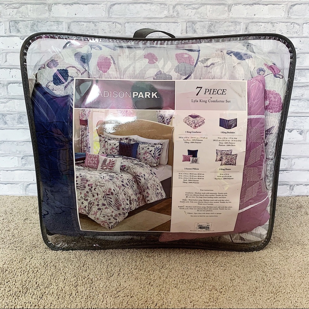 **SOLD** Madison Park Lyla 7-piece Comforter Set - Picture 2 of 8